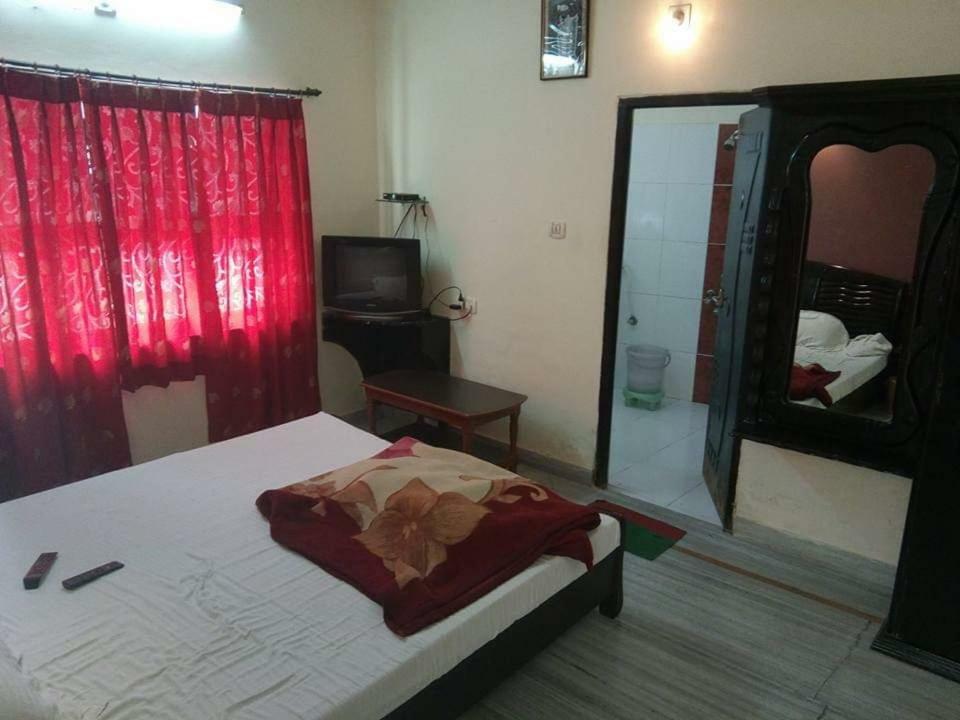 Hotel Shreeji Sharan Nāthdwāra Exteriér fotografie